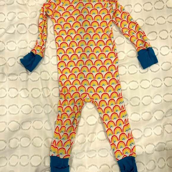 Little Sleepies Zippy two-way zip pajamas rainbow print - Picture 5 of 5